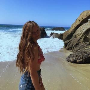 Meet your Posher, Sammie